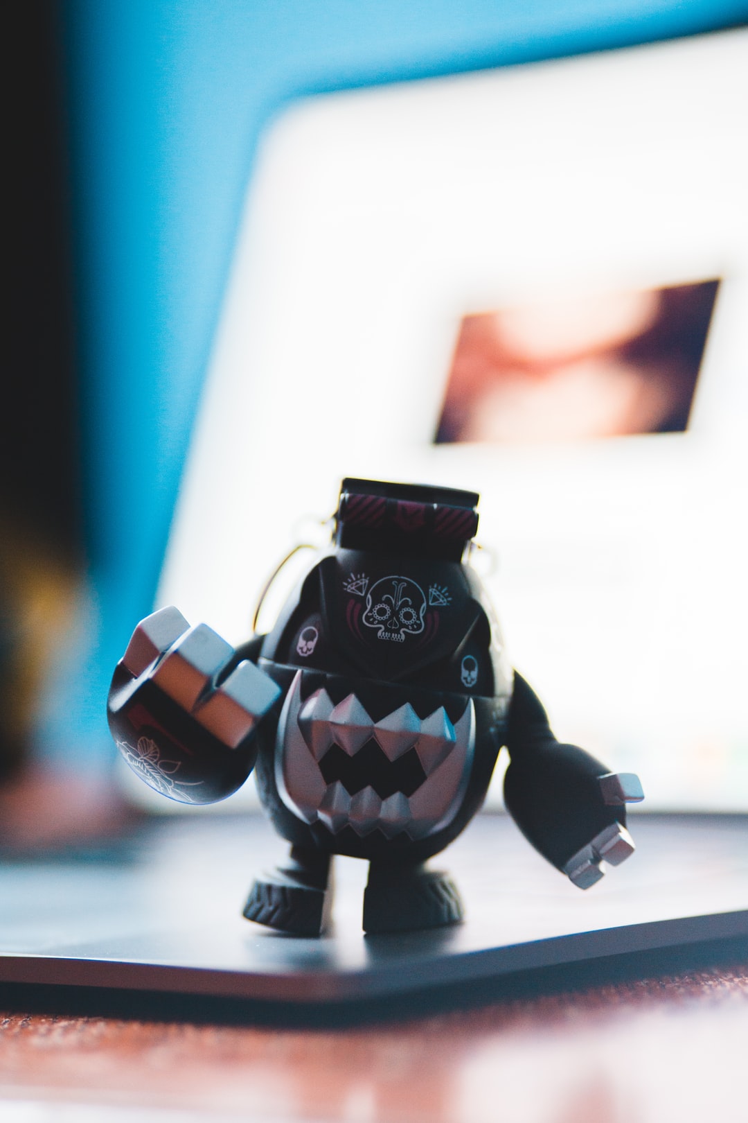 The Shoppers Speaks: The Cyber 5 online holiday ride